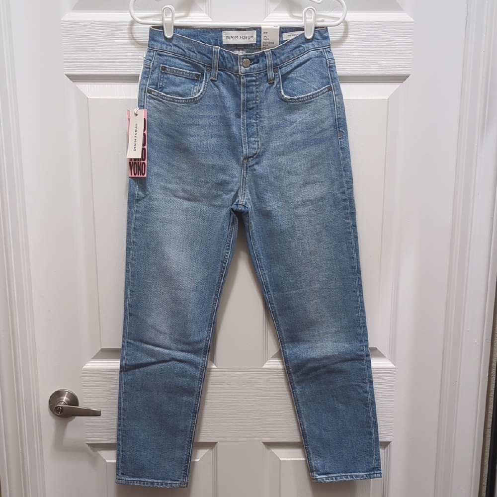 NWT Denim Forum The Yoko High Rise Slim 28